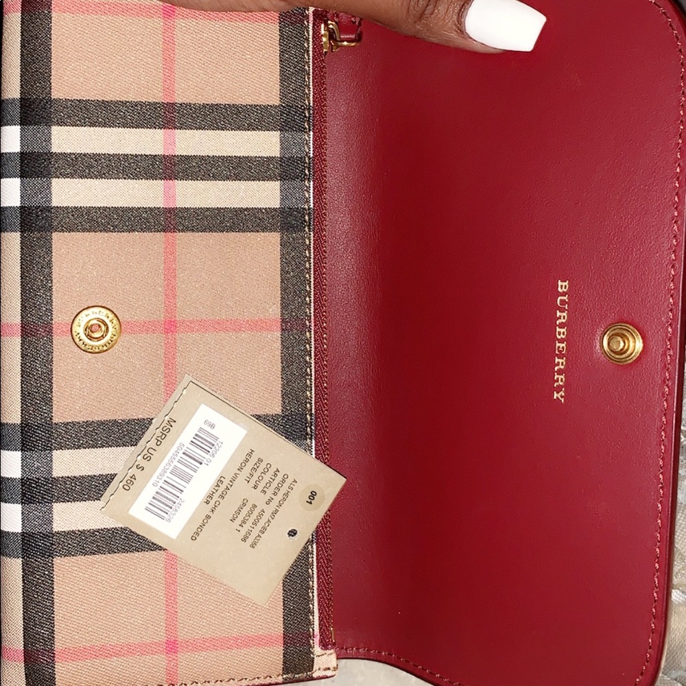 Burberry Wallet NEW - Picture 2 of 2